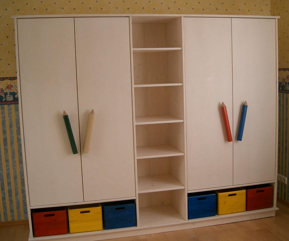 kinderschrank.jpg